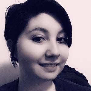 Meet your Posher, Desirea